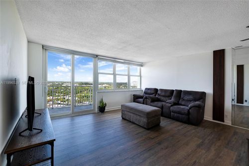 a1607-2150 Sans Souci Blvd, North Miami, FL, 33181-3045 | Card Image
