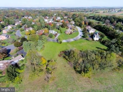 1343 Beaconfield Ln, LANCASTER, PA, 17601-5344 | Card Image