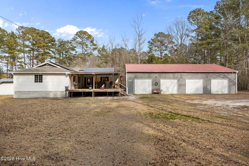 173 West Ln, Trenton, NC, 28585-5896 | Card Image