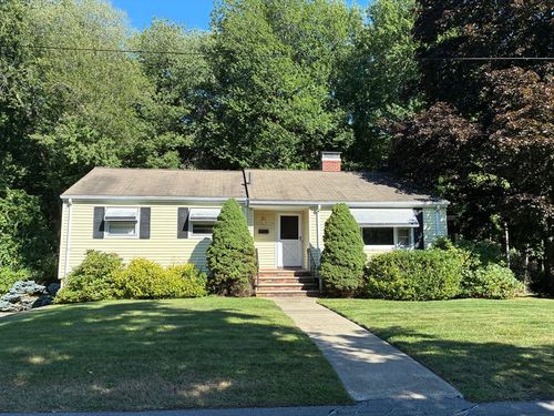 20 Plymouth Rd, Wakefield, MA, 01880-3116 | Card Image