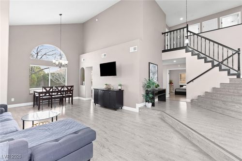 3402 Classic Bay Ln, Las Vegas, NV, 89117-1010 | Card Image