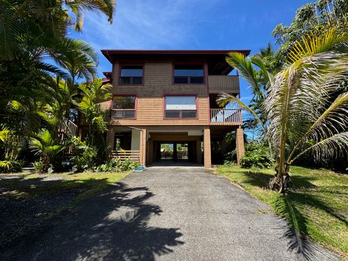 1979 Kalanianaole St, HILO, HI, 96720-4919 | Card Image