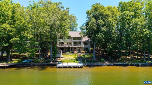 27 Ashlawn Blvd, PALMYRA, VA, 22963-3329 | Card Image
