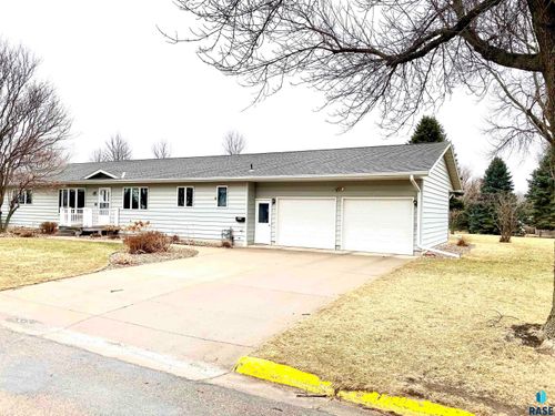 501 James St Street, Luverne, MN, 56156 | Card Image