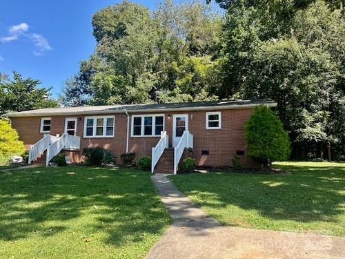5-3465 Smokehouse Ct, Lenoir, NC, 28645-8544 | Card Image