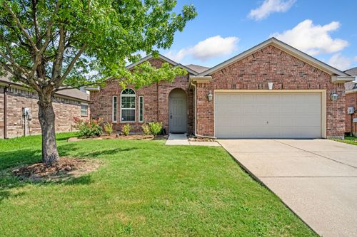 8925 Whirlwind Trl, Aubrey, TX, 76227-2284 | Card Image