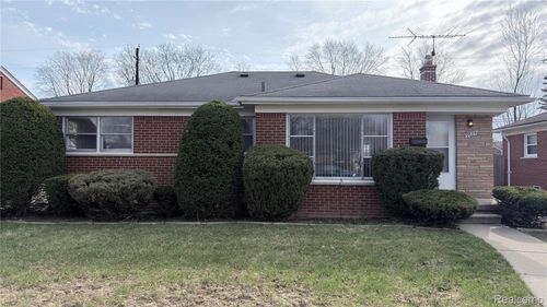 9024 San Jose, Redford, MI, 48239-2387 | Card Image