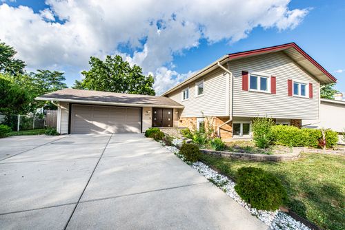 1665 Highland Blvd, Hoffman Estates, IL, 60169-4805 | Card Image