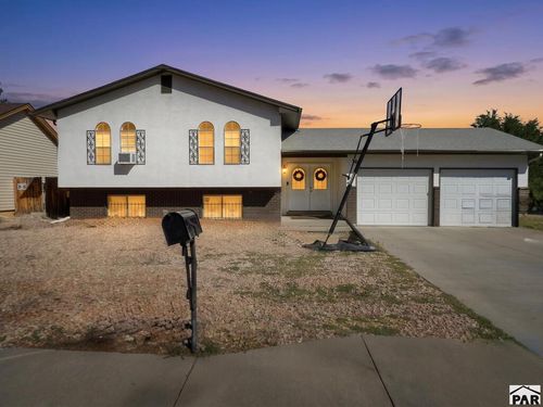 13 Remington Ct, Pueblo, CO, 81008-1812 | Card Image