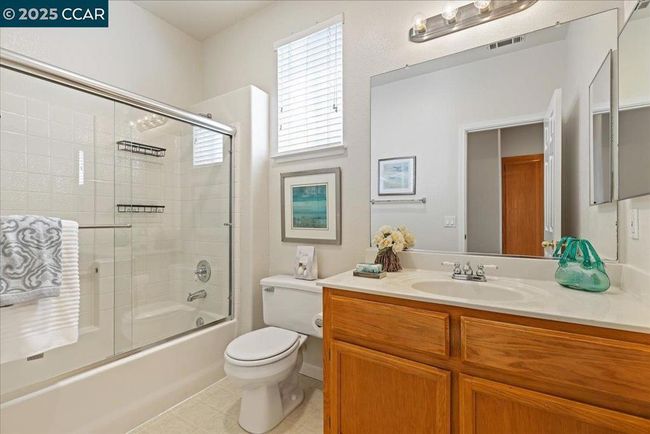 318 Titan Way, House other with 4 bedrooms, 3 bathrooms and 5 parking in Hercules CA | Image 26