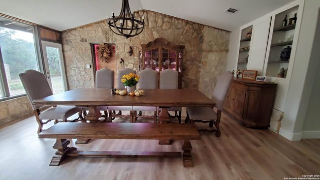 9810 Park Dr, House other with 2 bedrooms, 3 bathrooms and null parking in Helotes TX | Image 23