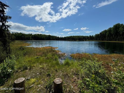 B005 Private, Willoughby, OH, 44094 | Card Image