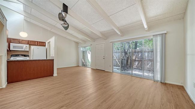 Living Room | Image 4