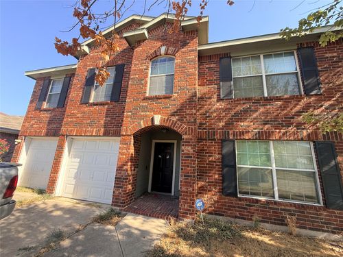 812 Jockey Club Ln, Fort Worth, TX, 76179-2357 | Card Image