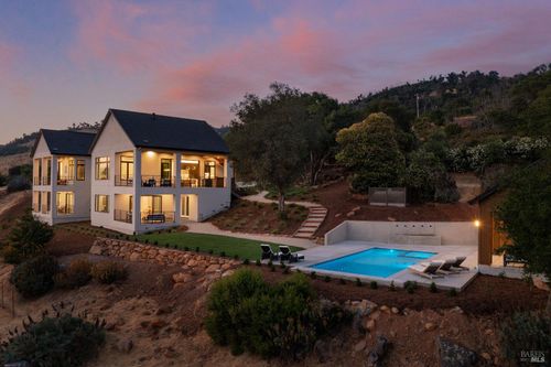 5925 Crystal Drive, Santa Rosa, CA, 95404 | Card Image