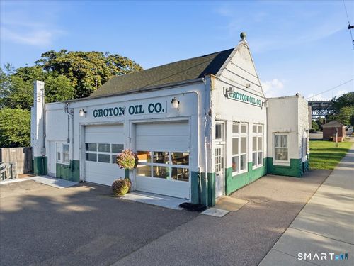 53 Thames St, Groton, CT, 06340-3652 | Card Image