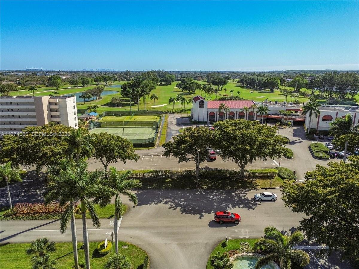 Residential Lease in Pembroke Pines 2