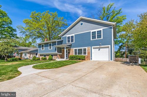 2314 Apple Hill Rd, ALEXANDRIA, VA, 22308-1501 | Card Image