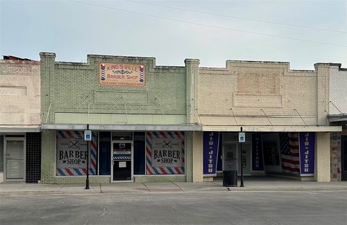 314, 316 E Kleberg Avenue, Kingsville, TX, 78363 | Card Image