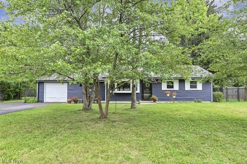1413 Princeton Dr, Brunswick, OH, 44212-3571 | Card Image