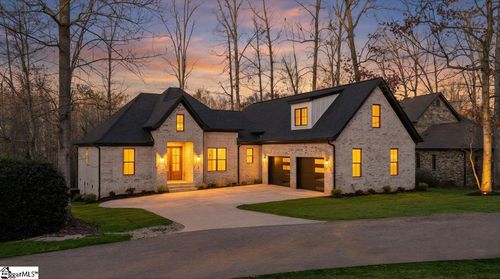 304 Avenue Of Oaks, Anderson, SC, 29621-1826 | Card Image