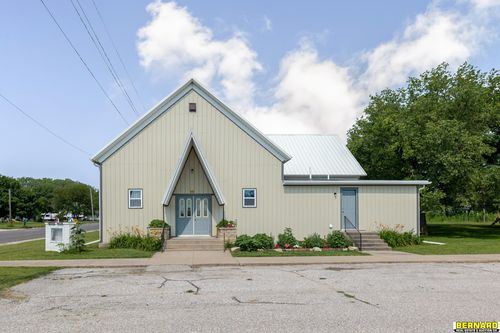 812 Lafayette St, Brock, NE, 68320-6032 | Card Image