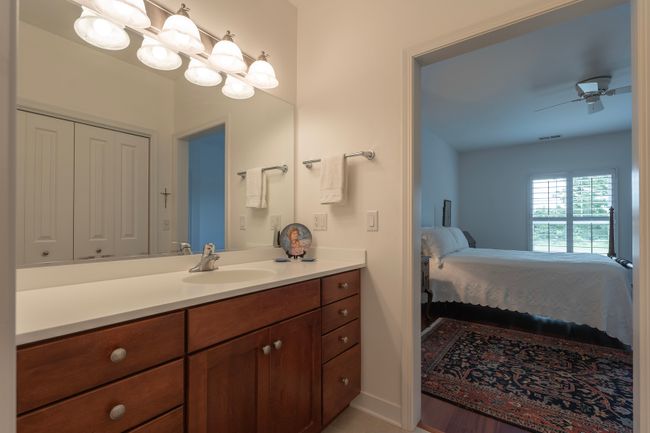 UNIT-110 - 2676 Stone Cir, Condo with 2 bedrooms, 2 bathrooms and 1 parking in Geneva IL | Image 11