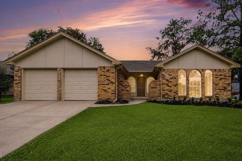 3810 Clover Dr, Alvin, TX, 77511-5029 | Card Image