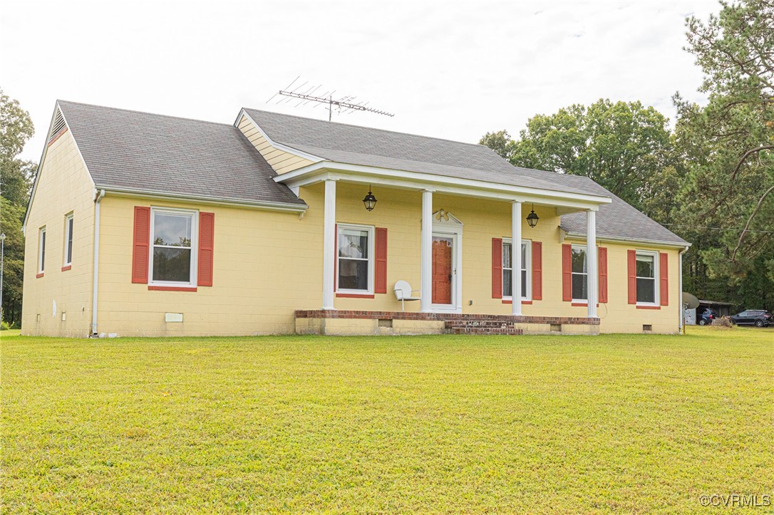 Napier Dr, Doswell, VA 23047