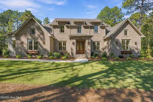20 Kilbride Dr, Pinehurst, NC, 28374-8832 | Card Image