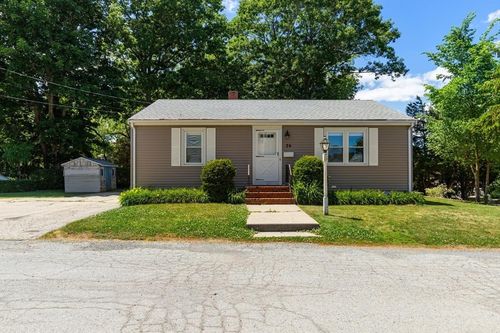 26 Linden Rd, Gloucester, MA, 01930-1651 | Card Image