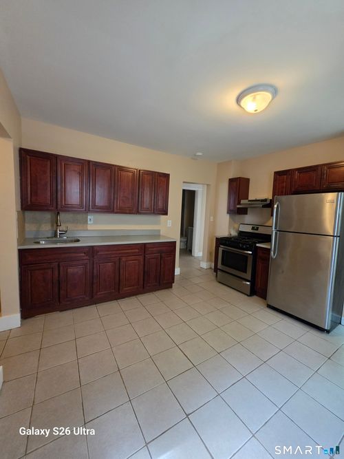 1-124 Southview St, Waterbury, CT, 06706-1723 | Card Image