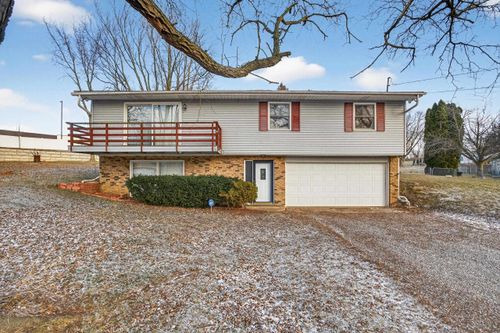 5115 Lorton Ave, Davenport, IA, 52807-3072 | Card Image