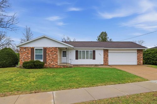 701 Wilshire Boulevard, Stevens Point, WI, 54481 | Card Image