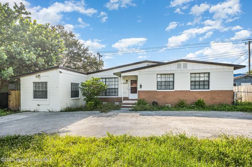 809 Kensington Dr, Cocoa, FL, 32922-6839 | Card Image