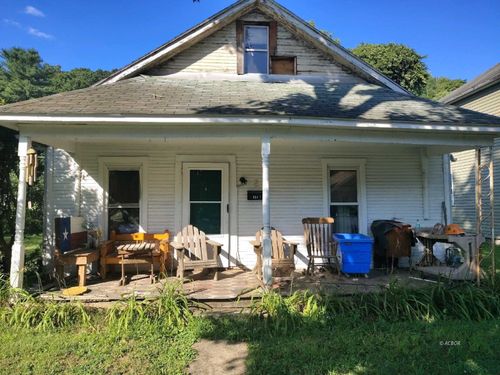 864 Walnut St, Nelsonville, OH, 45764 | Card Image