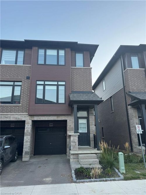 60-461 Blackburn Dr, Brantford, ON, N3T0W9 | Card Image