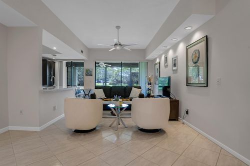 apt-102-7472 La Paz Blvd, Boca Raton, FL, 33433-6021 | Card Image