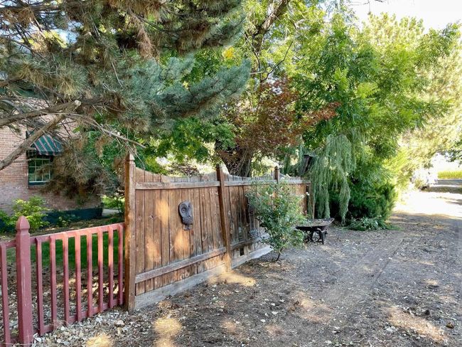 2827 S 1050 E, House other with 3 bedrooms, 2 bathrooms and null parking in Hagerman ID | Image 12