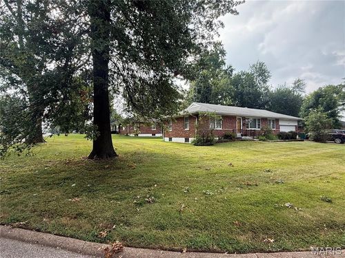 9908 Norbridge Ln, Saint Louis, MO, 63137-1401 | Card Image