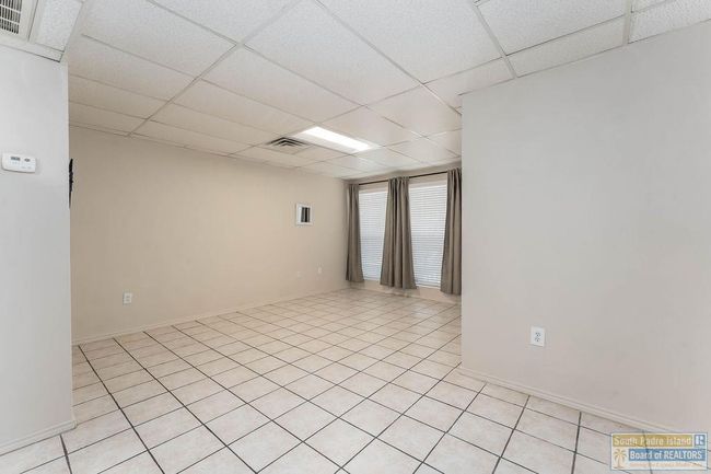 5712 Padre Blvd., Home with 6 bedrooms, 6 bathrooms and null parking in South Padre Island TX | Image 31