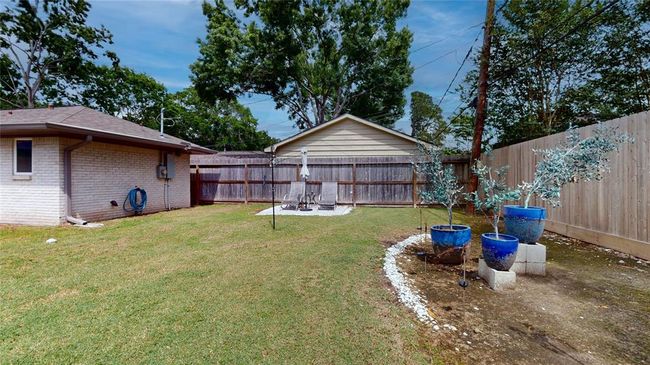 5535 Valkeith Dr, House other with 4 bedrooms, 2 bathrooms and 2 parking in Houston TX | Image 24