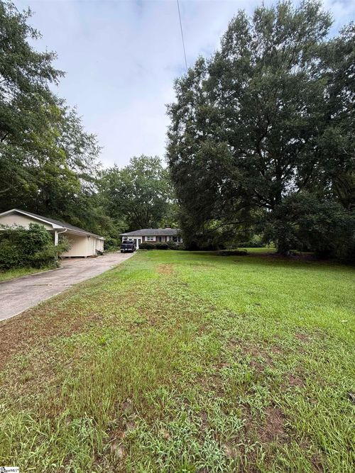 8385 Highway 357 Highway, Campobello, SC, 29322 | Card Image