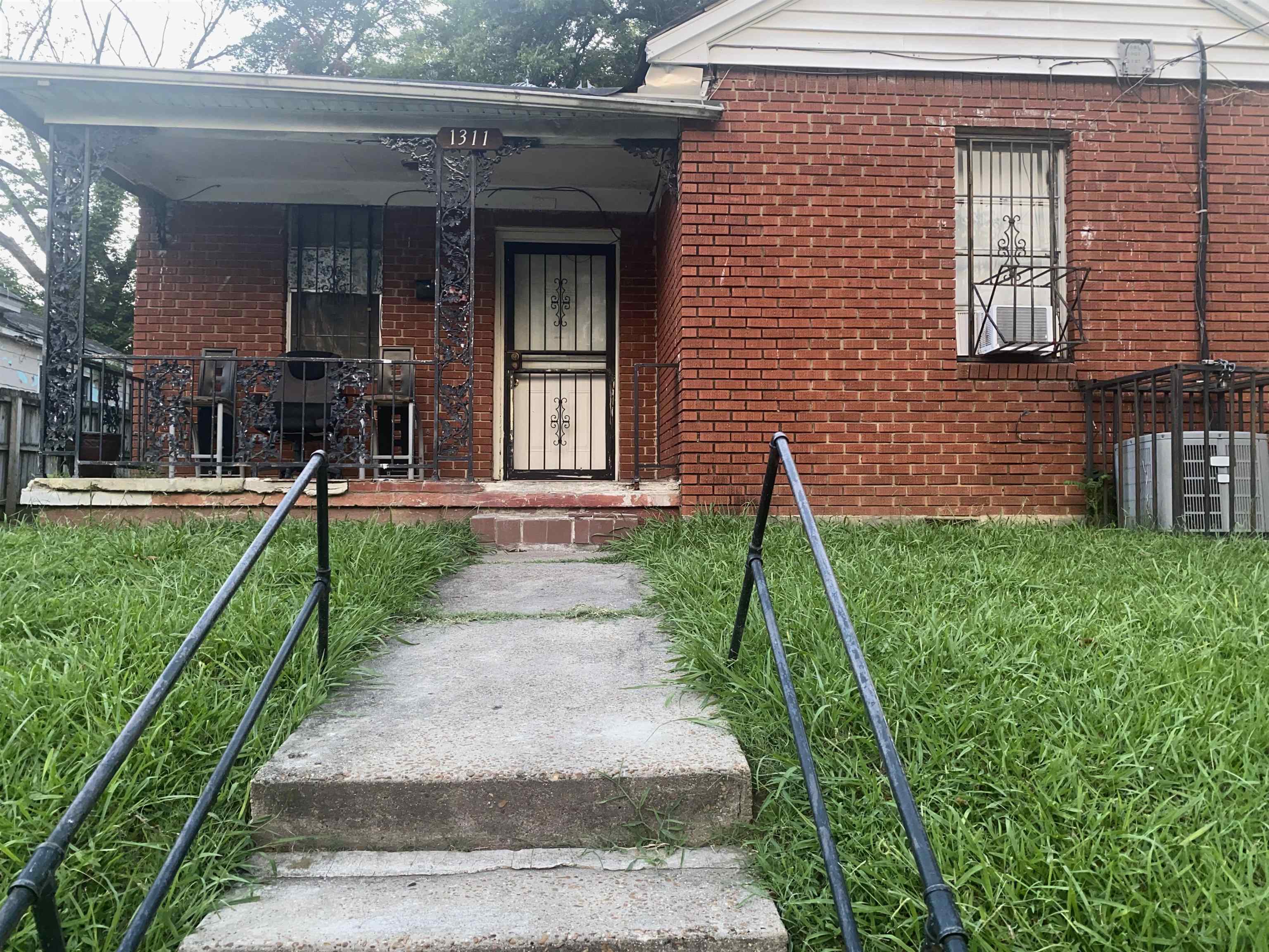 Breedlove St, Memphis, TN 38107