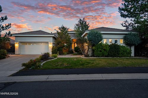572 Echo Ridge Ct, Reno, NV, 89511-5379 | Card Image