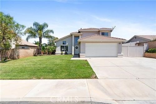 422 Tartan Way, Beaumont, CA, 92223 | Card Image