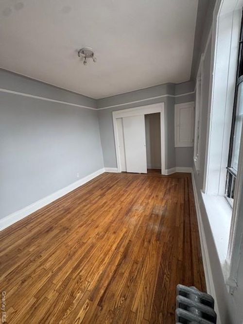 apt-3c-4038 82nd St, Elmhurst, NY, 11373-1373 | Card Image