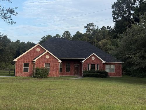 16104 Mcqueen Rd, Conroe, TX, 77302-6673 | Card Image
