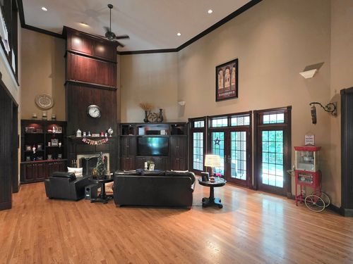 1930 Tessington Ct, New Lenox, IL, 60451-3033 | Card Image