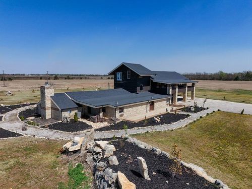 1827 Se 20th St, El Dorado, KS, 67042-9117 | Card Image